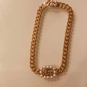 Gucci Gold Necklace with Pearl Accents
